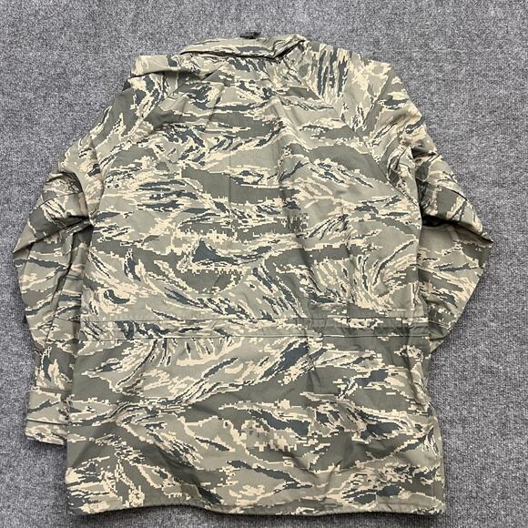 USAF Parka Jacket Mens Small Short Camouflage Gore-Tex APECS Waterproof Military - Picture 3 of 11